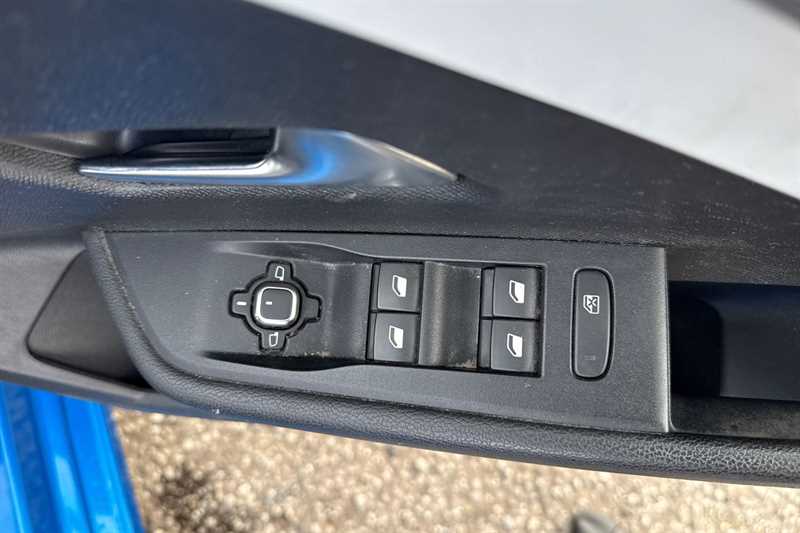 Used Vauxhall Astra 2022 for sale - 76955708: Photo 16