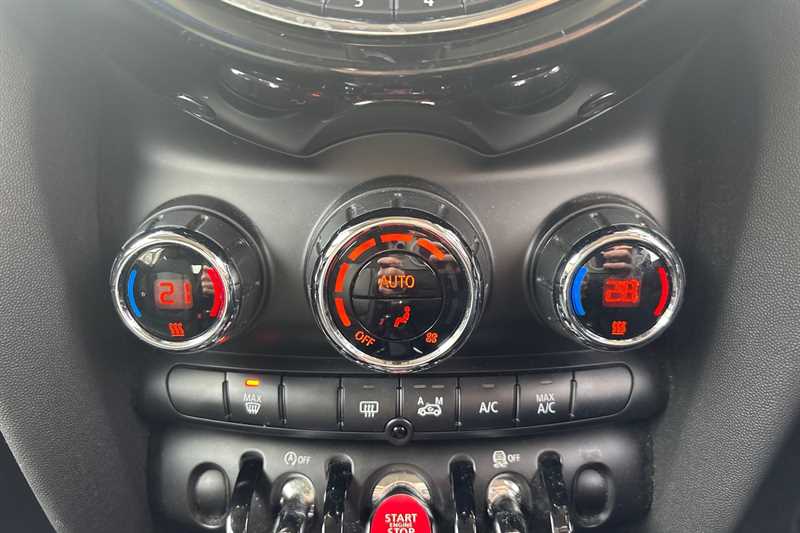 Used MINI Hatch 2017 for sale - 76828522: Photo 15