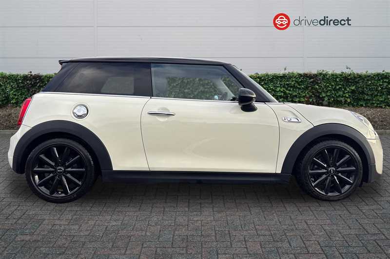 Used MINI Hatch 2017 for sale - 76828522: Photo 2