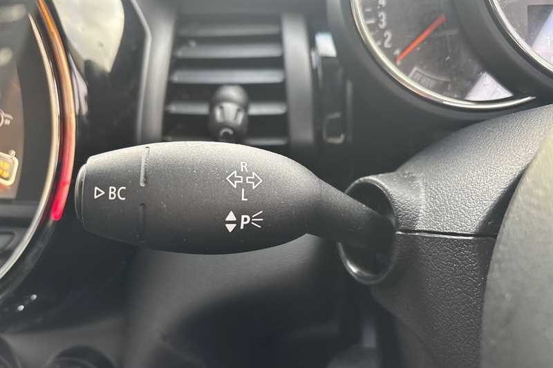 Used MINI Hatch 2017 for sale - 76828522: Photo 27