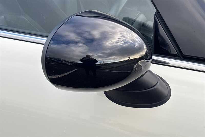 Used MINI Hatch 2017 for sale - 76828522: Photo 35