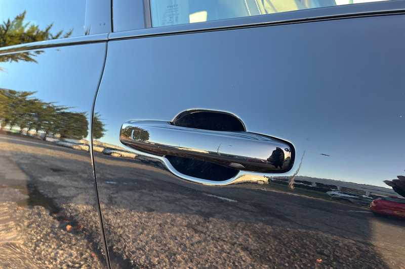 Used Volvo XC60 2019 for sale - 76945254: Photo 33