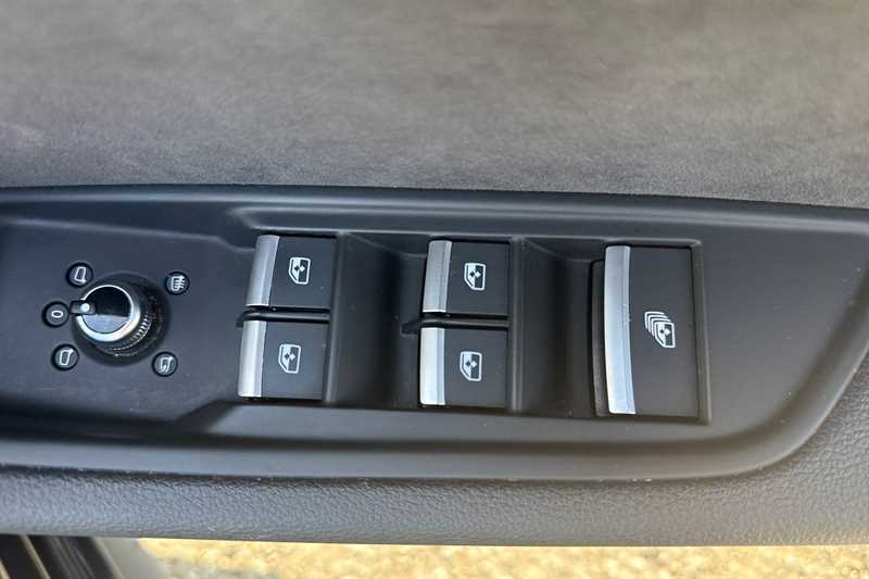 Used Audi A5 Cabriolet for sale - 77362436: Photo 16