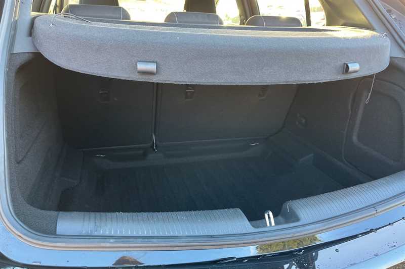 Used Vauxhall Astra for sale - 76828382: Photo 25