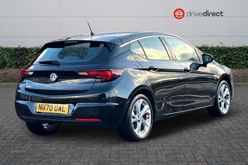 Used Vauxhall Astra for sale - 76828382: Photo 3