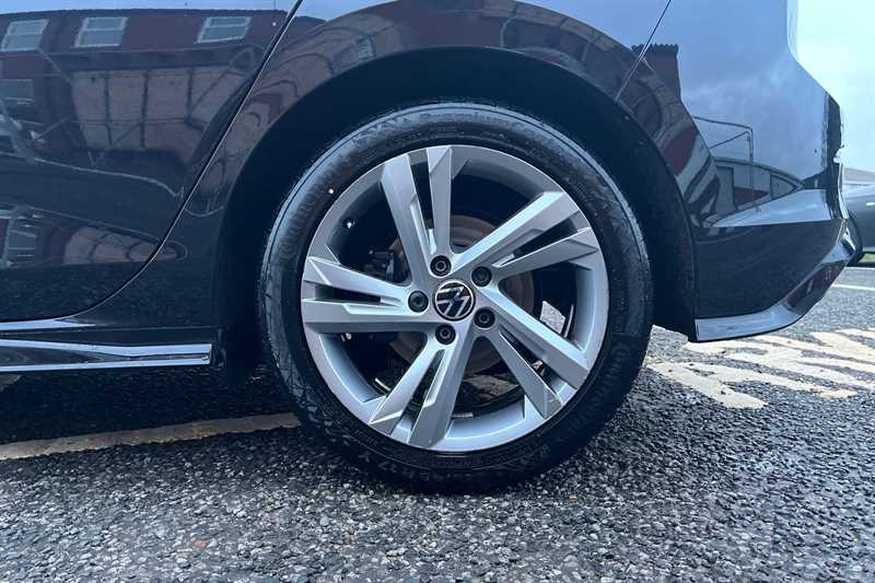 Used Volkswagen Golf 2021 for sale - 77402057: Photo 11