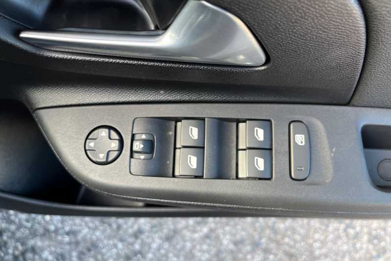 Used Vauxhall Corsa 2025 for sale - 76004610: Photo 16