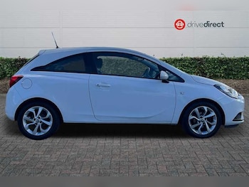 Used Vauxhall Corsa 2015 for sale - 76062484: Photo 2