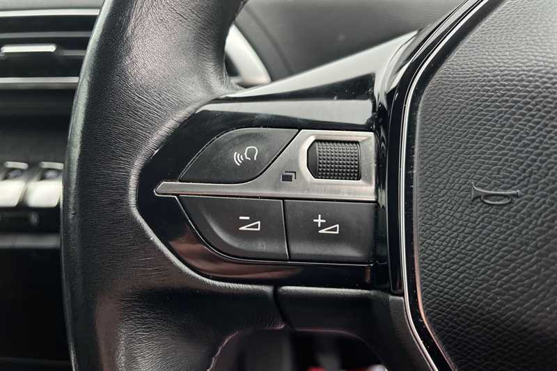 Used Peugeot 3008 2019 for sale - 77402444: Photo 21