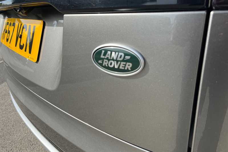 Used Land Rover Range Rover Velar 2017 for sale - 76902793: Photo 39