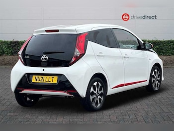 Used Toyota AYGO 2021 for sale - 76944017: Photo