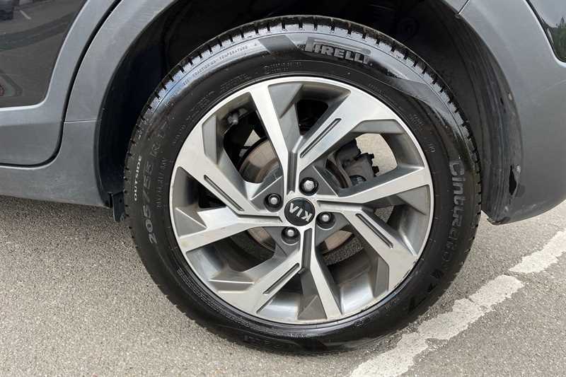 Used Kia Stonic 2021 for sale - 76490237: Photo 11