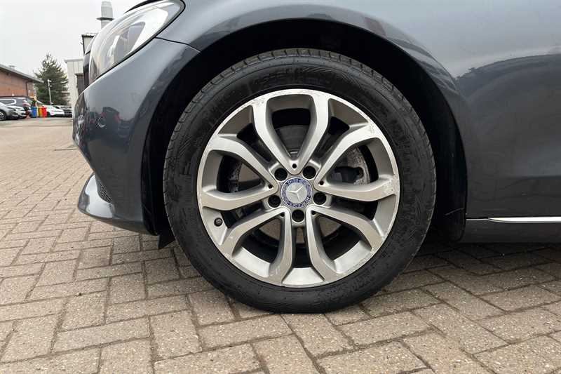 Used Mercedes-Benz C Class 2016 for sale - 77972095: Photo 11