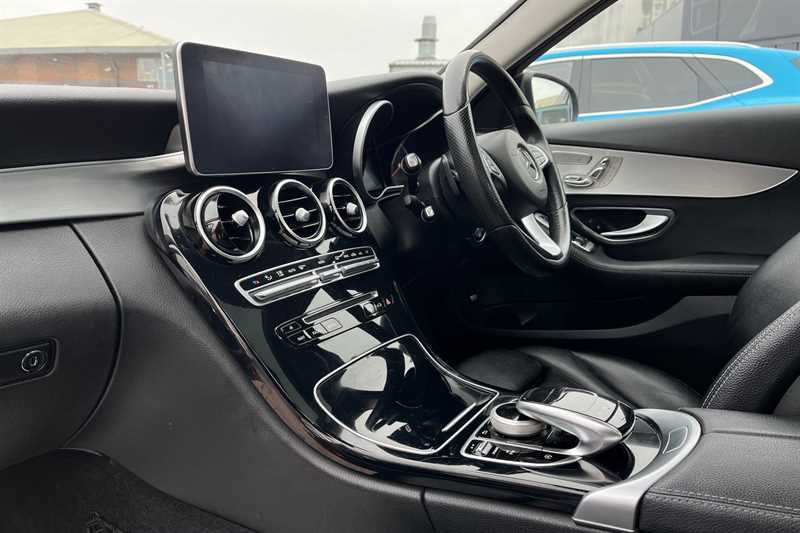 Used Mercedes-Benz C Class 2016 for sale - 77972095: Photo 14