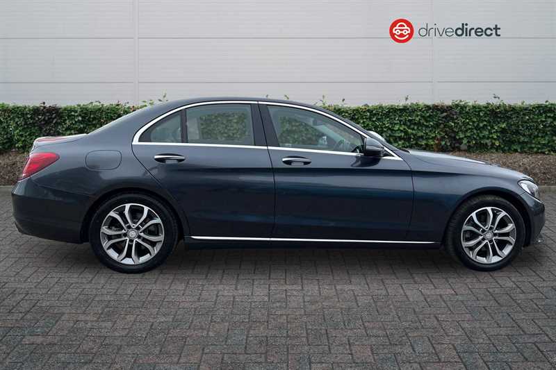 Used Mercedes-Benz C Class 2016 for sale - 77972095: Photo 2