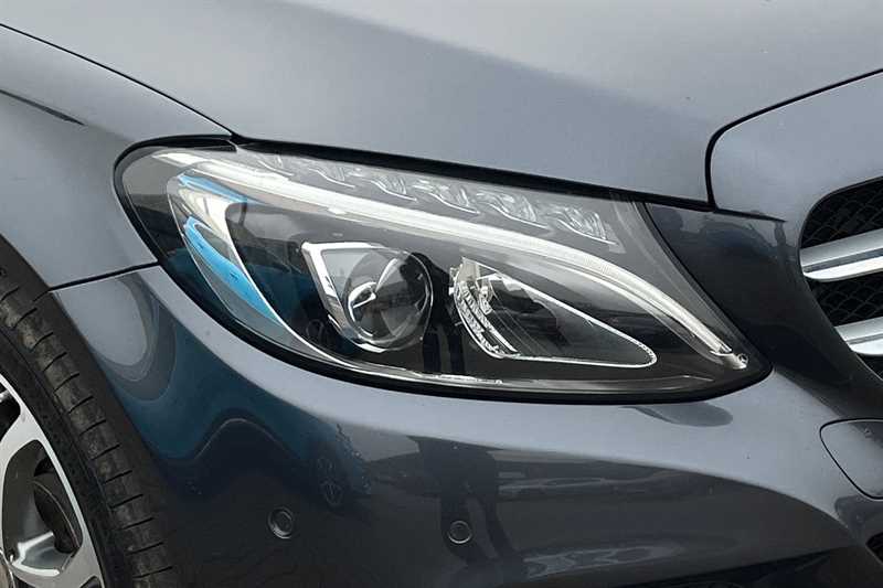 Used Mercedes-Benz C Class 2016 for sale - 77972095: Photo 28