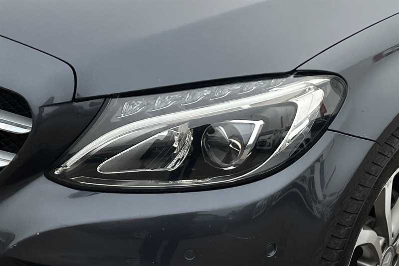 Used Mercedes-Benz C Class 2016 for sale - 77972095: Photo 29