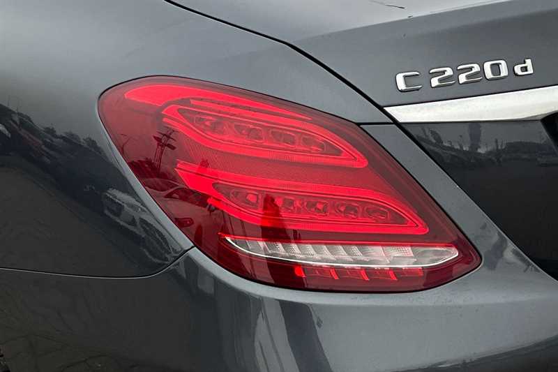 Used Mercedes-Benz C Class 2016 for sale - 77972095: Photo 31