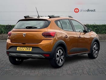 Used Dacia Sandero Stepway 2022 for sale - 79753105: Photo