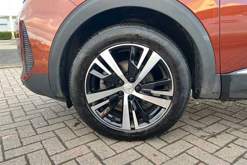 Used Peugeot 5008 2023 for sale - 77900100: Photo 9