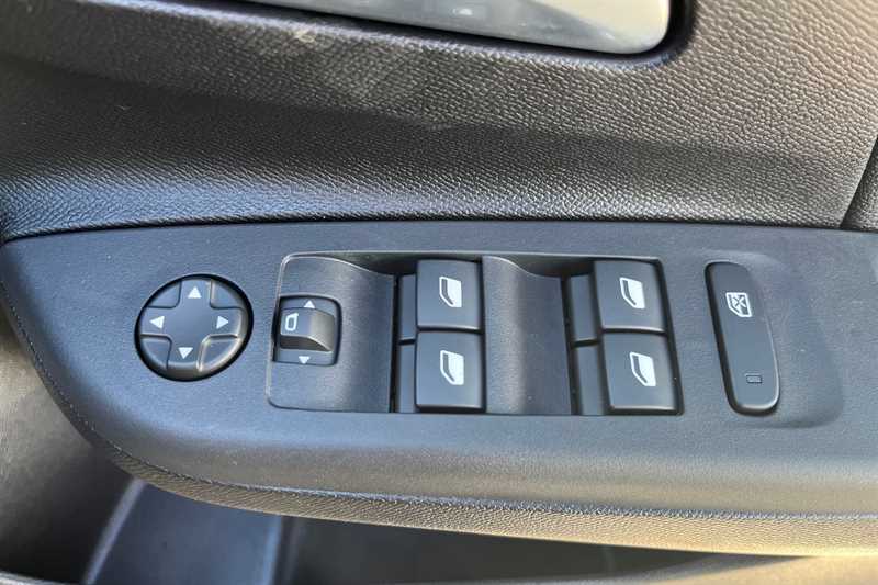 Used Vauxhall Corsa 2025 for sale - 76930033: Photo 16