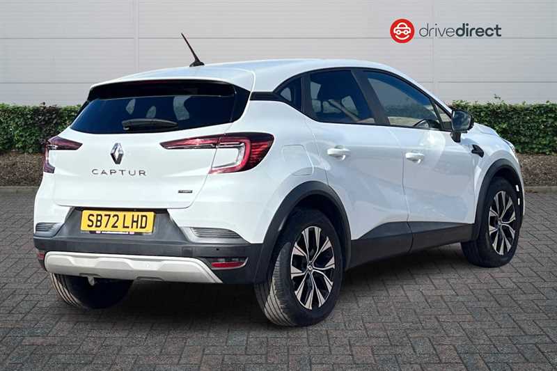 Used Renault Captur 2023 for sale - 78208239: Photo 3