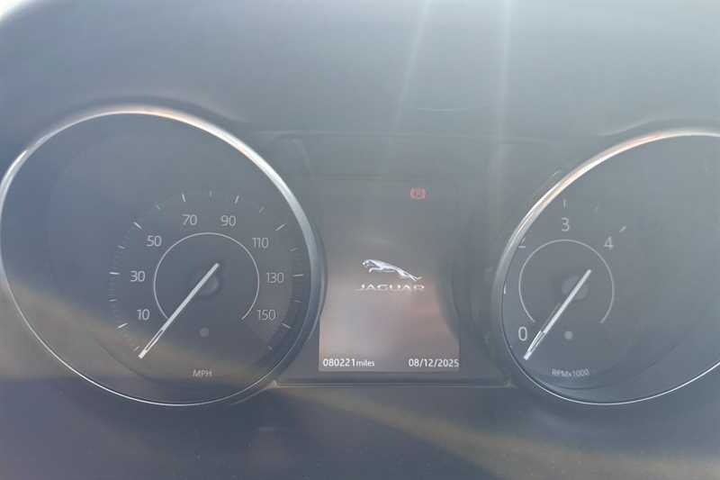 Used Jaguar E-Pace 2018 for sale - 76490206: Photo 20