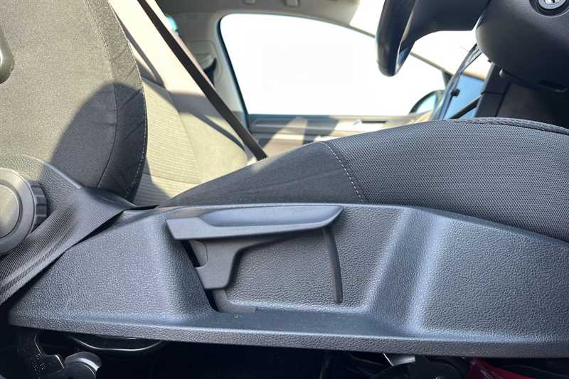 Used Volkswagen Golf 2019 for sale - 77899612: Photo 26