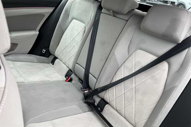 Used Volkswagen Golf 2020 for sale - 77899564: Photo 24