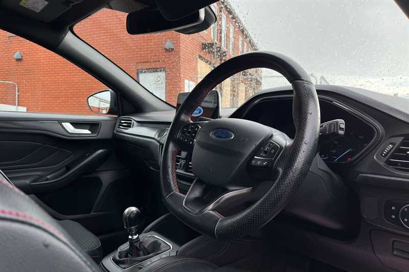 Used Ford Focus 2018 for sale - 76945084: Photo 13