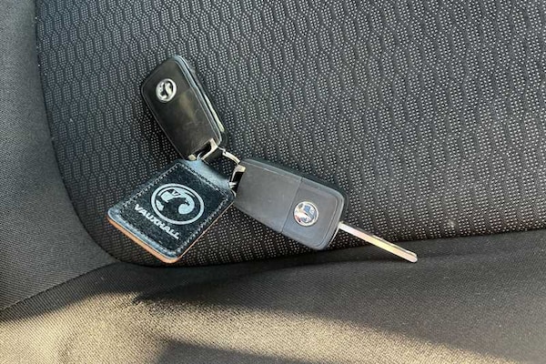 Used Vauxhall Corsa 2017 for sale - 76229605: Photo 3
