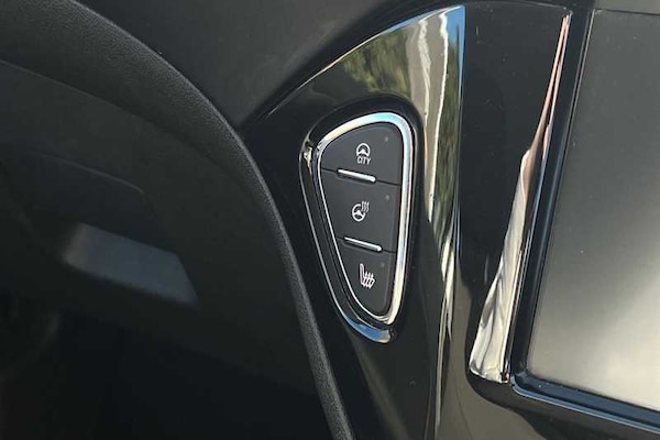 Used Vauxhall Corsa 2017 for sale - 76229605: Photo 4
