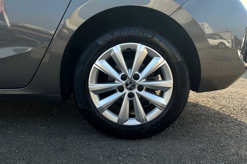 Used Vauxhall Astra 2023 for sale - 77811885: Photo 12