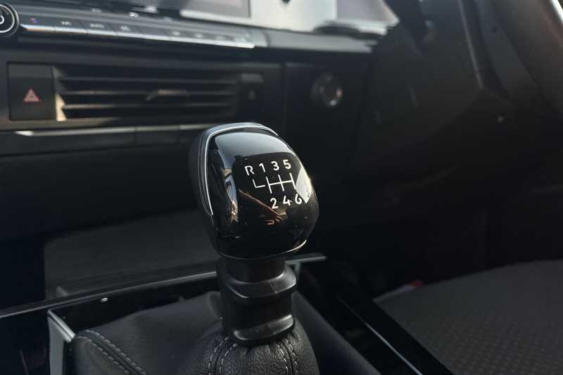 Used Vauxhall Astra 2023 for sale - 77811885: Photo 40