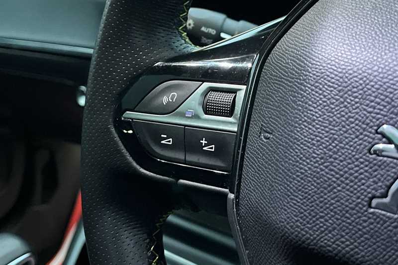 Used Peugeot 2008 2020 for sale - 77416520: Photo 21