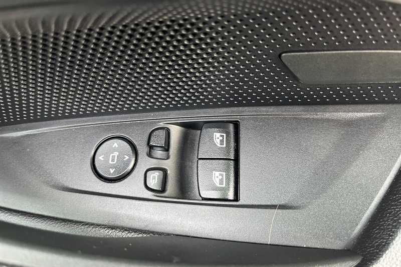 Used BMW 4 Series 2021 for sale - 76775370: Photo 16