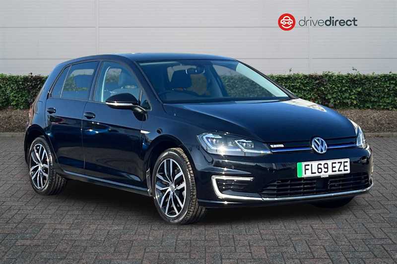 Used Volkswagen Golf 2019 for sale - 77864308: Photo 1