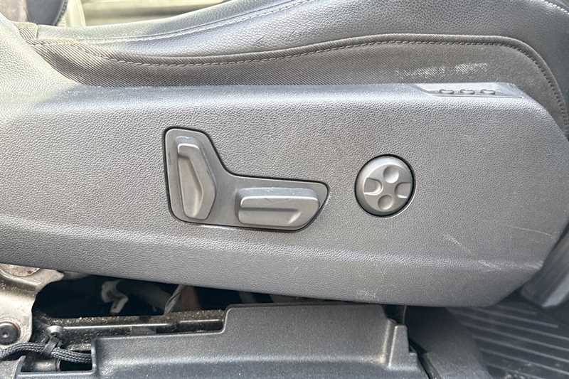 Vehicle 28