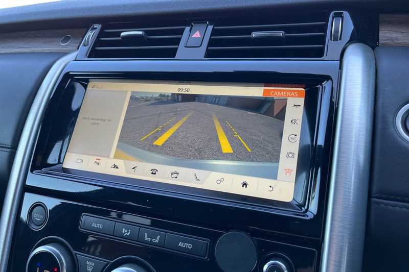 Used Land Rover Discovery 2018 for sale - 77318094: Photo 19