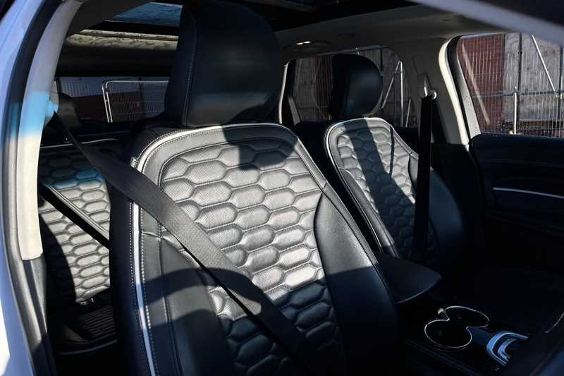 Used Ford Edge 2017 for sale - 76902858: Photo 23