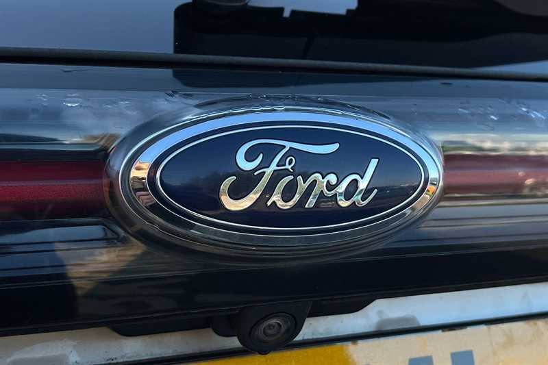 Used Ford Edge 2017 for sale - 76902858: Photo 30