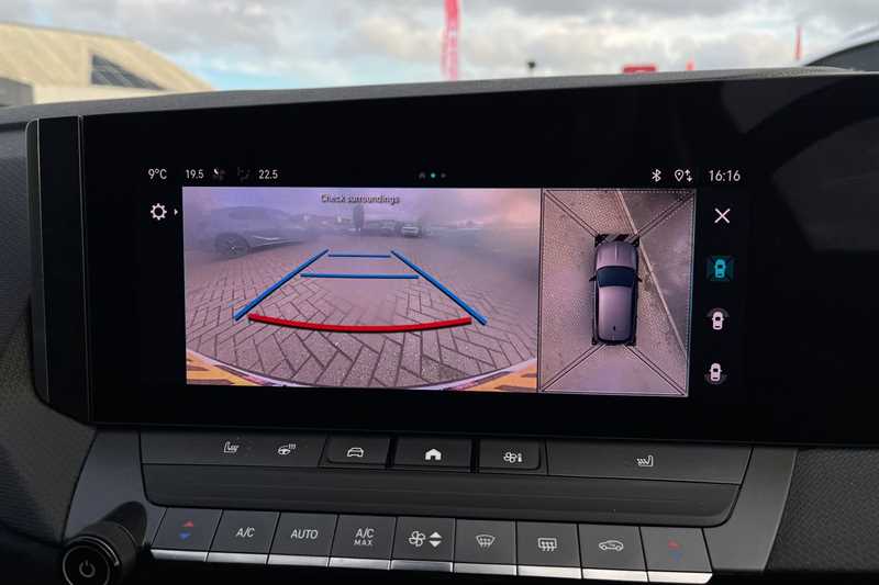 Used Vauxhall Astra 2023 for sale - 77390974: Photo 19