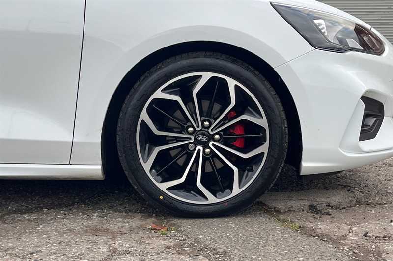 Used Ford Focus 2019 for sale - 76938608: Photo 9