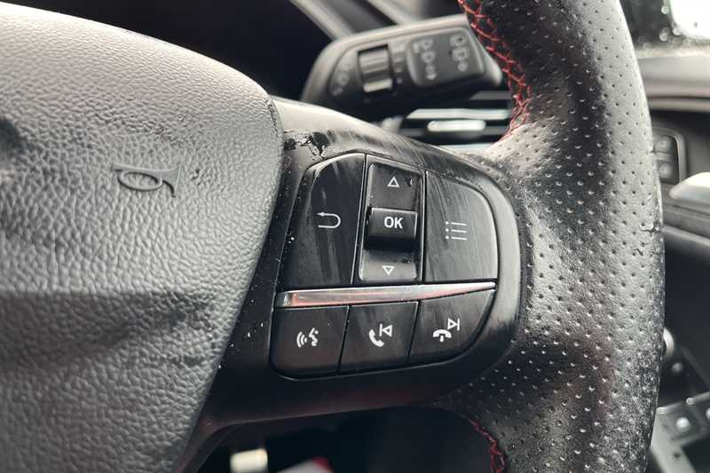 Used Ford Focus 2018 for sale - 76747715: Photo 22