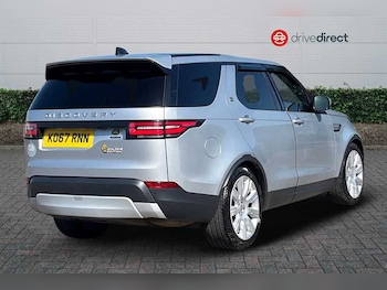 Used Land Rover Discovery 2018 for sale - 75930126: Photo