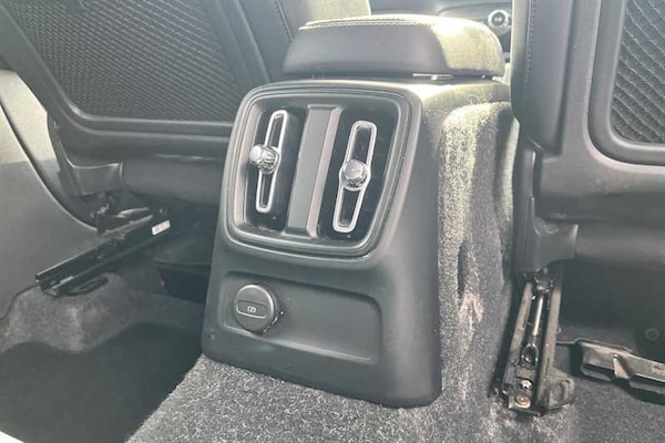 Used Volvo XC40 2020 for sale - 76204170: Photo 36