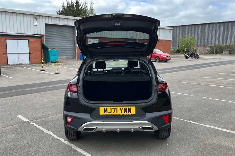 Used Kia Stonic 2021 for sale - 76529583: Photo 37