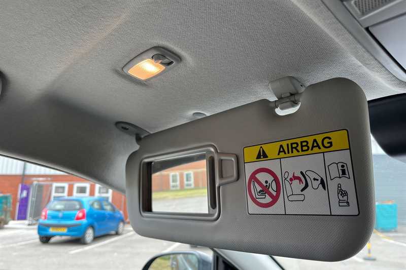 Used Kia Stonic 2021 for sale - 76529583: Photo 40