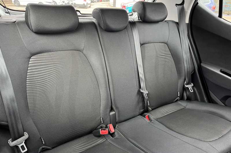 Used Hyundai i10 2019 for sale - 78009639: Photo 24