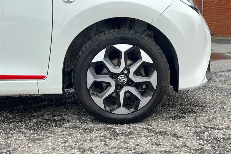Used Toyota AYGO 2021 for sale - 76140594: Photo 12